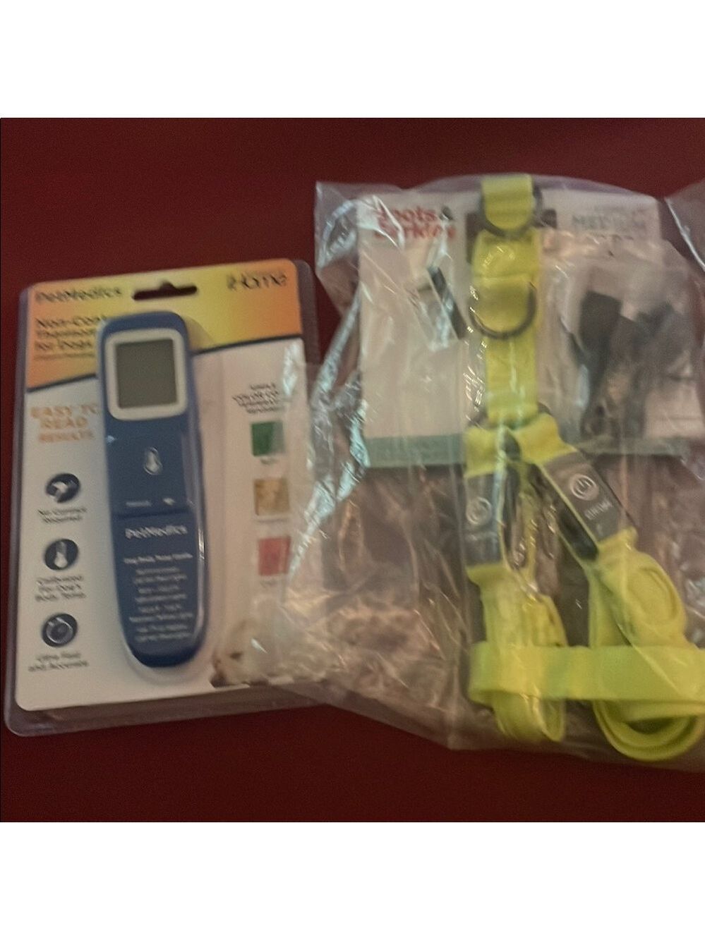 Petmedics Non Contact Thermometer for dogs with bonus harness NWT